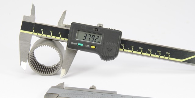 JUNING 150mm Edelstahl elektronische Digital-Messschieber einfaches Lesen Messschieber Digital genaue und schnelle Messung 